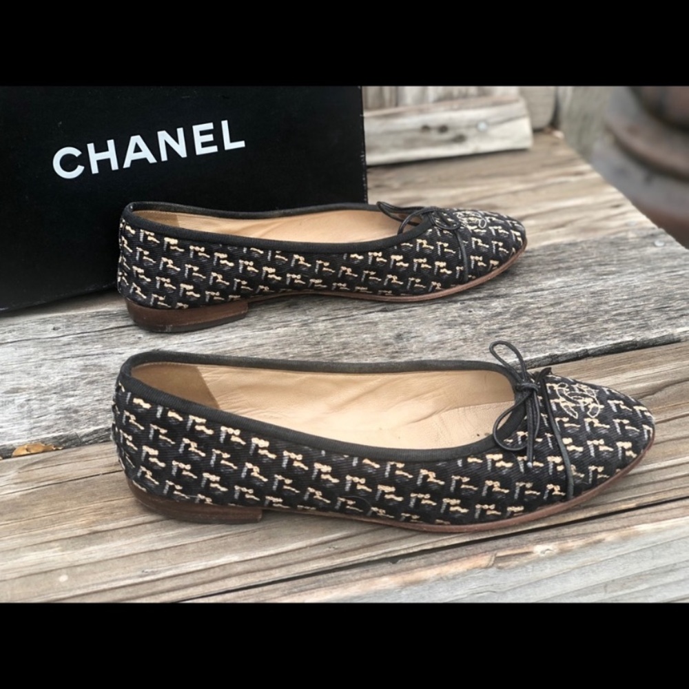 Chanel✨39.5 CC Pattern Canvas ballet flats